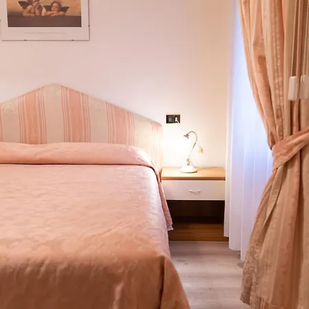 Belvedere Отель