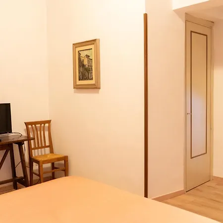 Отель Belvedere Ассизи